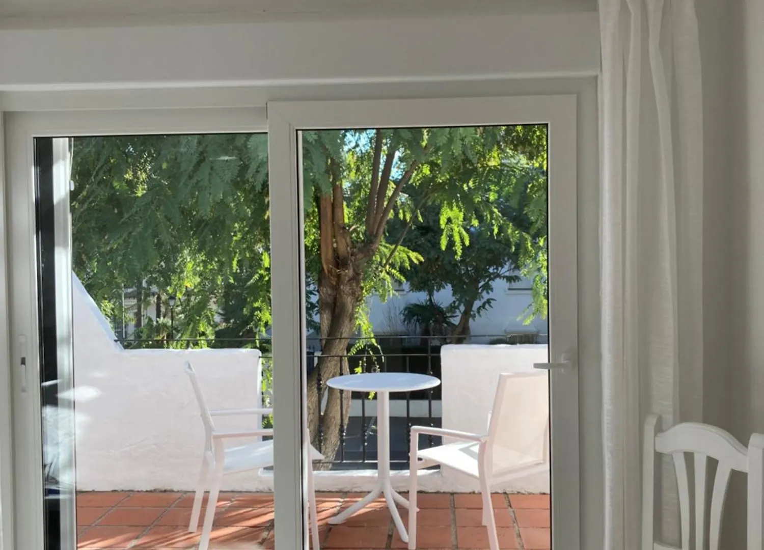 Newly Refurbished Townhouse Los Naranjos, Puerto Banus Marbella Holiday home