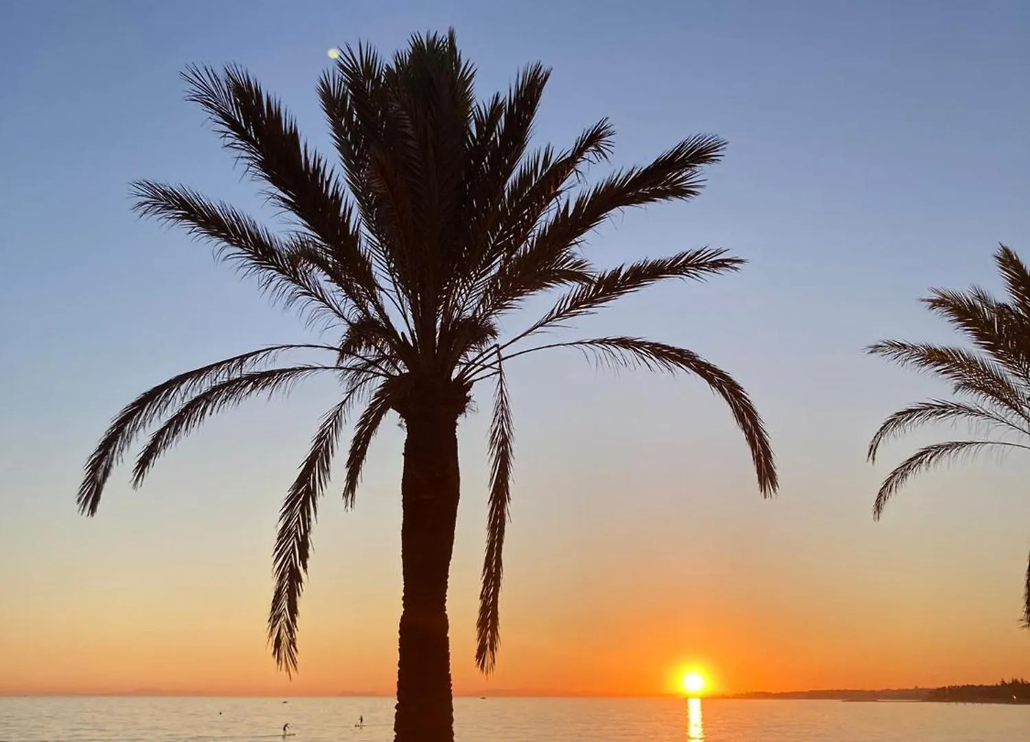 Newly Refurbished Townhouse Los Naranjos, Puerto Banus Marbella Holiday home