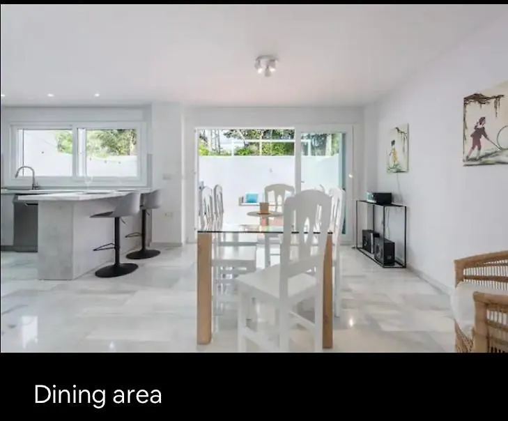 Newly Refurbished Townhouse Los Naranjos, Puerto Banus Marbella