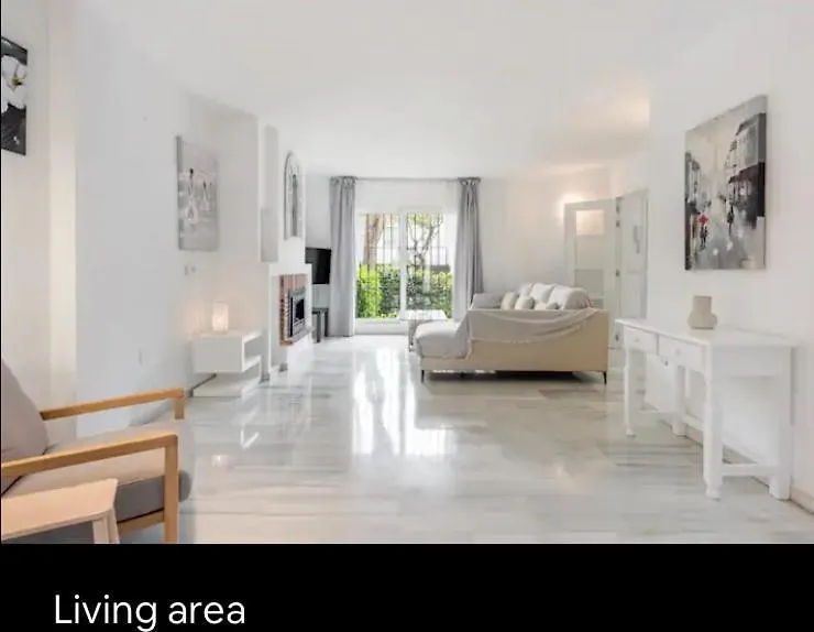 Holiday home Newly Refurbished Townhouse Los Naranjos, Puerto Banus Marbella