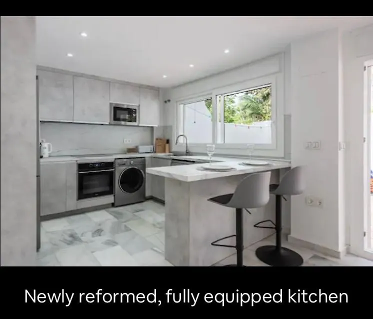 Newly Refurbished Townhouse Los Naranjos, Puerto Banus Marbella 0*,
